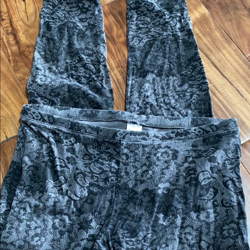 Leggings :)